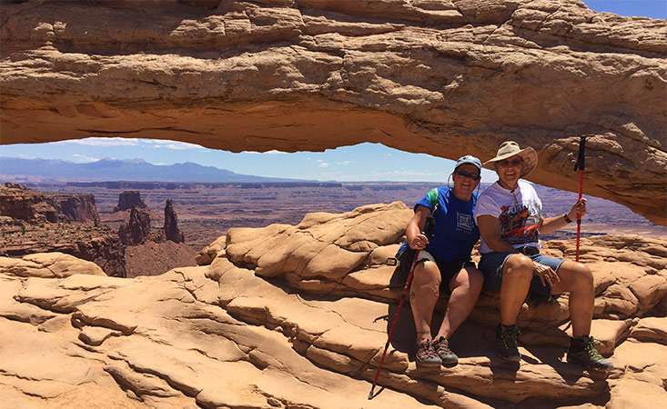 Feature image Lori and Terri