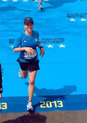 4-time Boston Marathon runner crosses finish line of 2013 race before her pancreatic cancer diagnosis