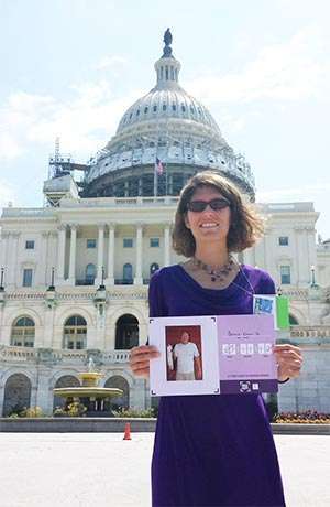 Pancreatic cancer researcher advocates on Capitol Hill for more funding in memory of her father