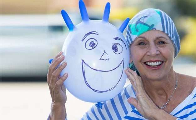 Feature image Pancreatic cancer survivor and author of Cancer and Fishnet Stockings, Maryann Grau