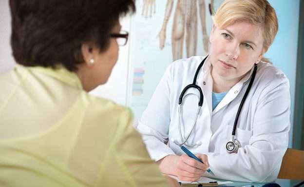 Patient asks her doctor questions about pancreatic cancer treatment