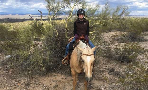 Feature image Pancreatic cancer patient on horseback in Arizona one year after her diagnosis