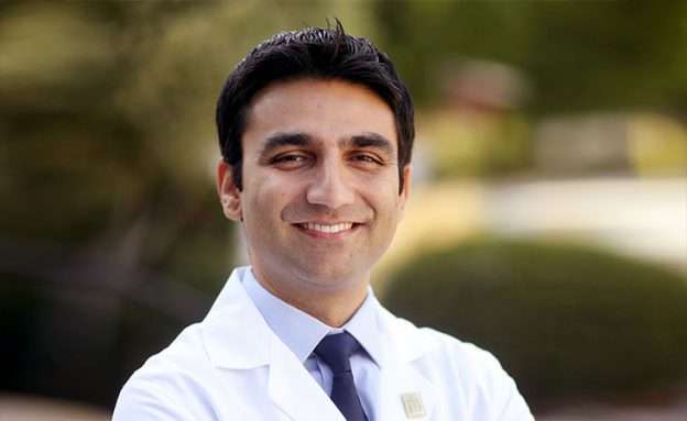 Feature image Pancreatic cancer surgeon-scientist was inspired by his mother to pursue medicine