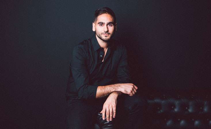 Feature image “The Third Door” author Alex Banayan. Photo credit: Daniel Johnson