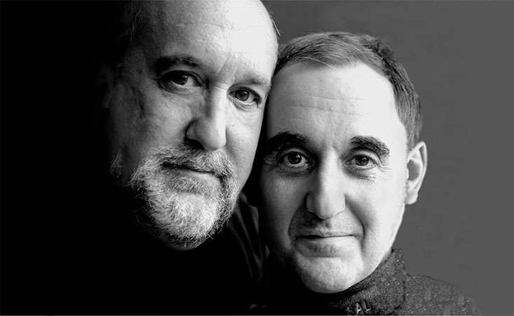 Feature image Andy Lyons and his brother, Steve, who died from pancreatic cancer in 2002