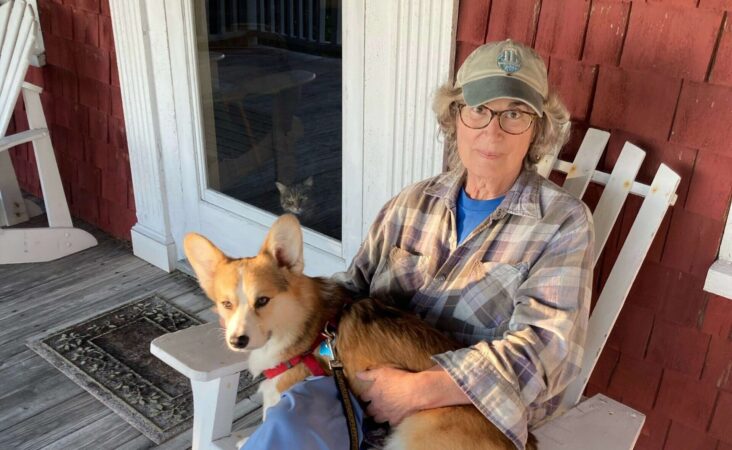 Feature image Barbara, at home